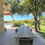 Casa Nessa Villa *