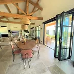 Villa Casa Nessa