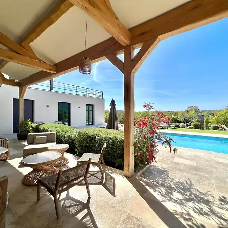 Casa Nessa Villa