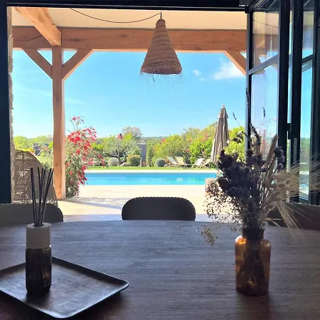 Casa Nessa