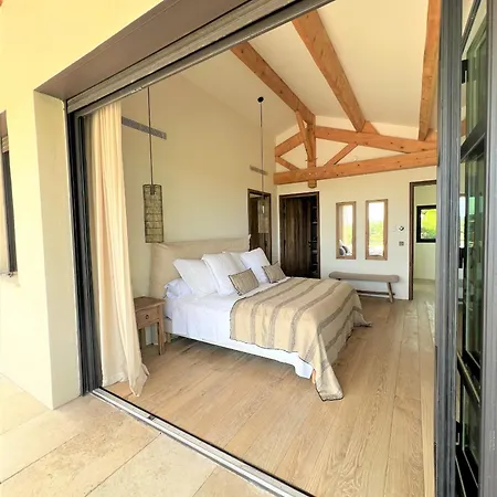 Villa Casa Nessa