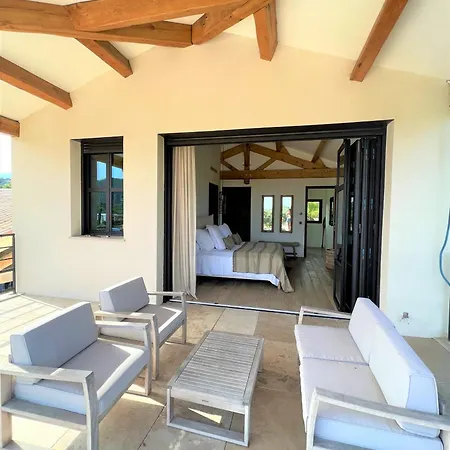 Casa Nessa