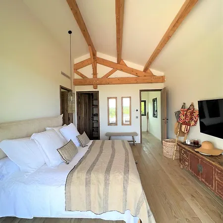 فيلة Casa Nessa *